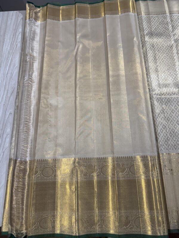 Silver Grey kanjivaram