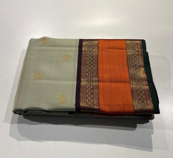 pistachio green Kanchipuram